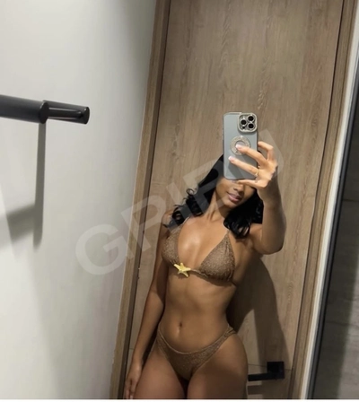 I’m a sophisticated, charming, and attentive companion who values genuine connection, discretion, and quality time. Whether you’re looking for an elegant dinner date, engaging conversation, or simply a relaxing escape from your busy routine, I offer a warm and memorable experience tailored to your needs.