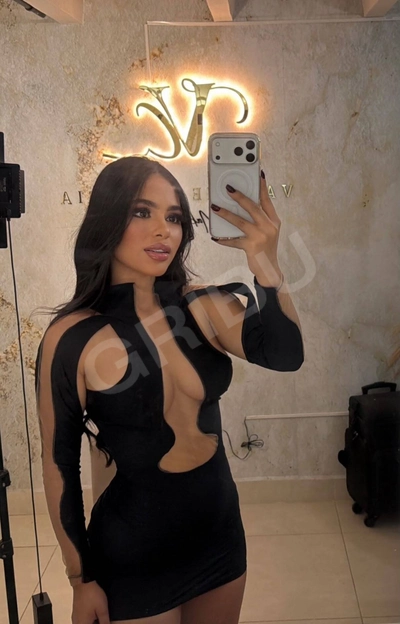 hello im camila, i just arrived in Riga and I want you to meet me. I'm a pretty, friendly girl with a really pleasant vibe. I like to make every meeting special and leave unforgettable memories. If you want to spend unique moments and enjoy a different experience, I'm here for you.
Привет, я Камила. Я только что приехала в Ригу и хочу, чтобы ты меня узнал. Я милая, симпатичная девушка с очень приятной аурой. Мне нравится делать каждую встречу особенной и оставлять незабываемые воспоминания. Если ты хочешь провести уникальное время и насладиться чем-то необычным, я здесь для тебя.