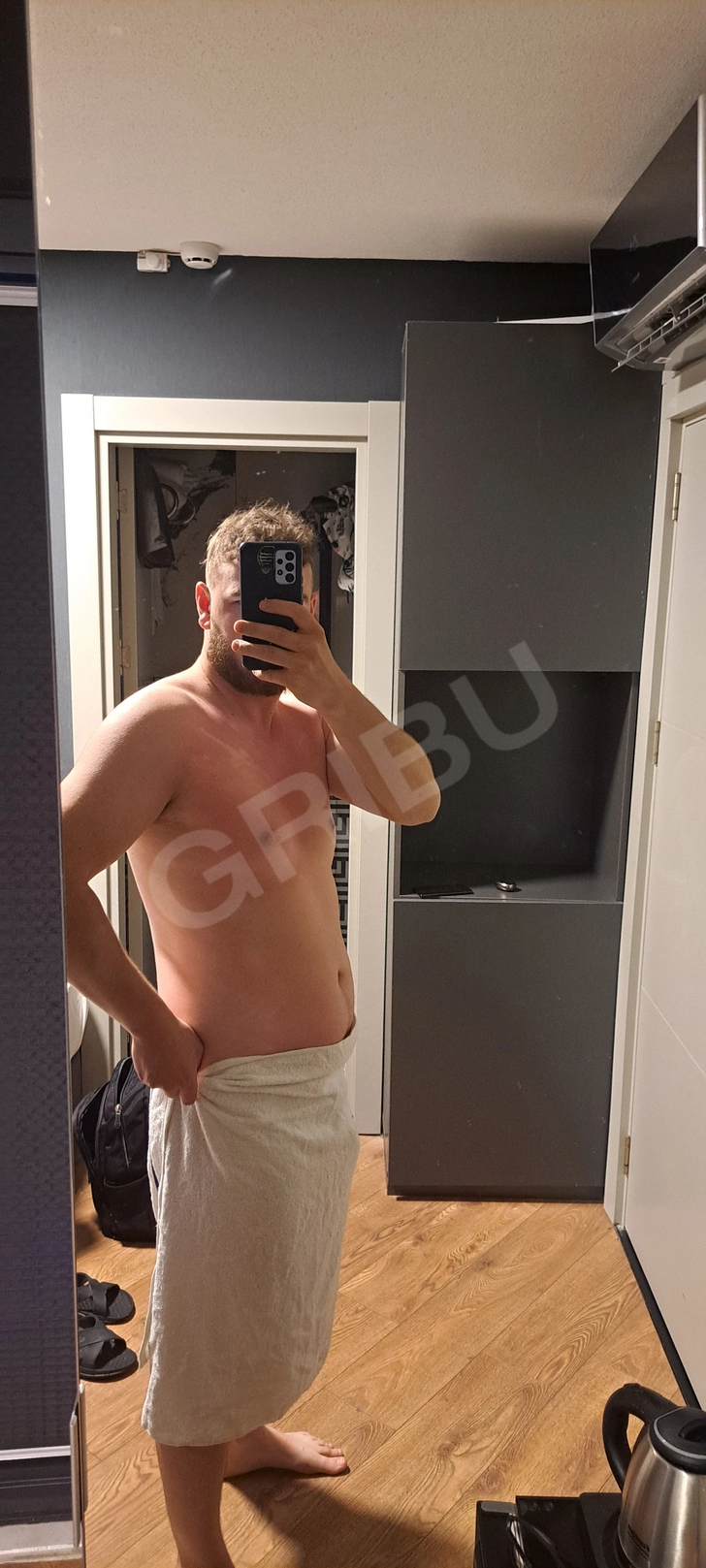 Advertisement (8439084) - Sexyguydeep 1