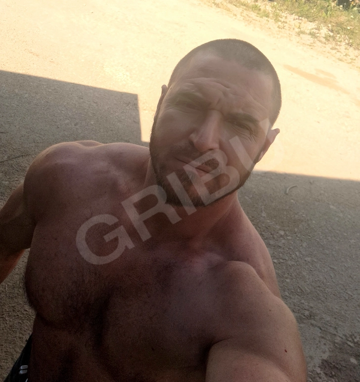 Advertisement (8777556) - jolka010484 1