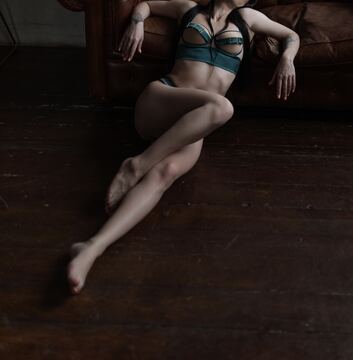 Eliswhite